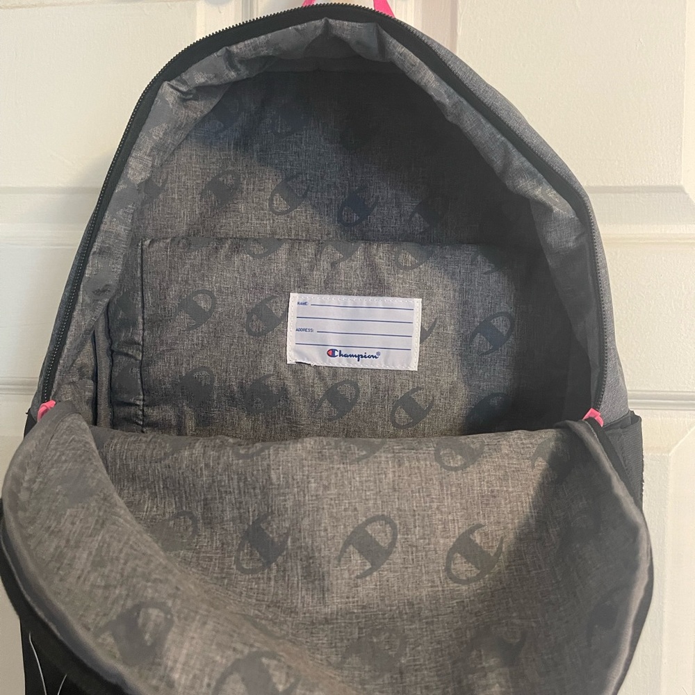 Champion backpack - Picture 3 of 3